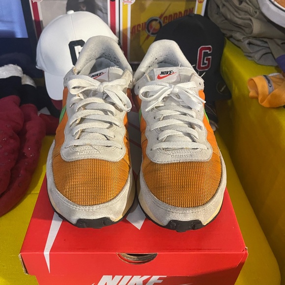 nike air challenger og